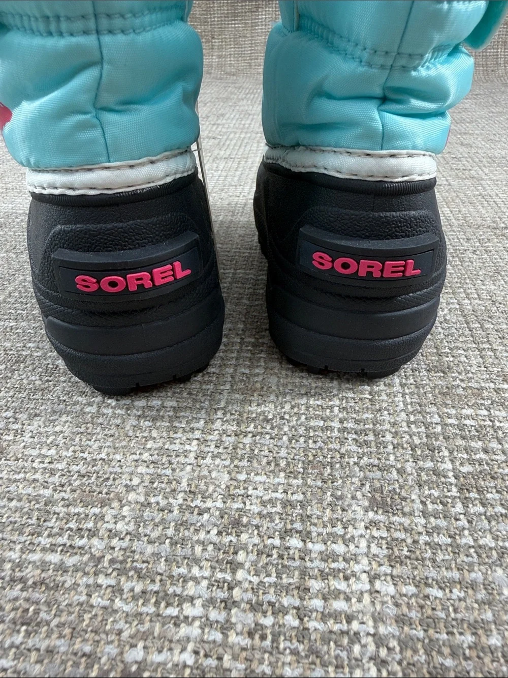 Sorel Kids Light Blue Winter Boots with white Faux Fur